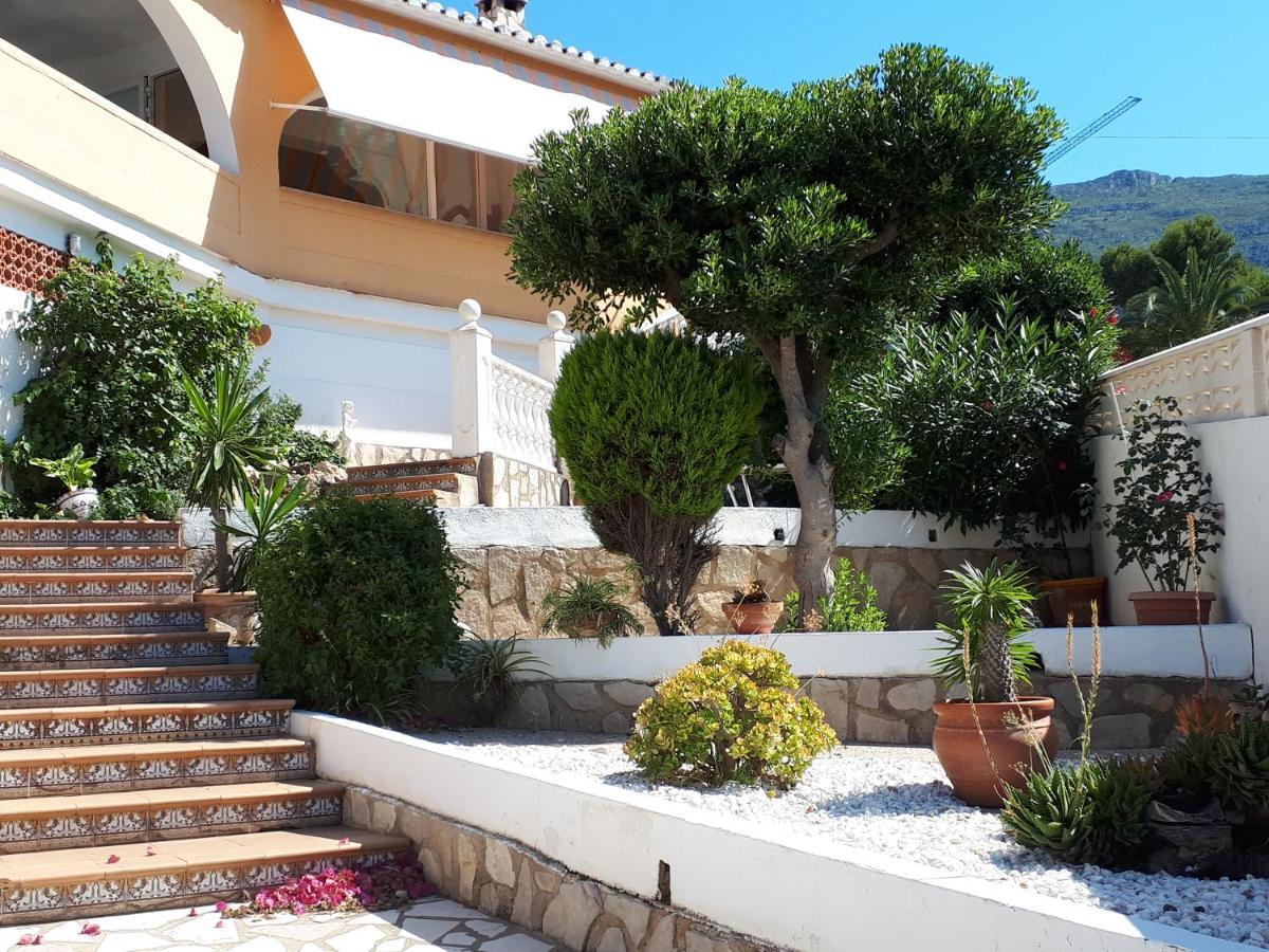 Villa Denia Luaran gambar