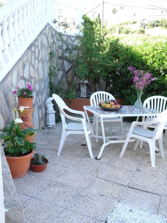 Villa Denia Luaran gambar